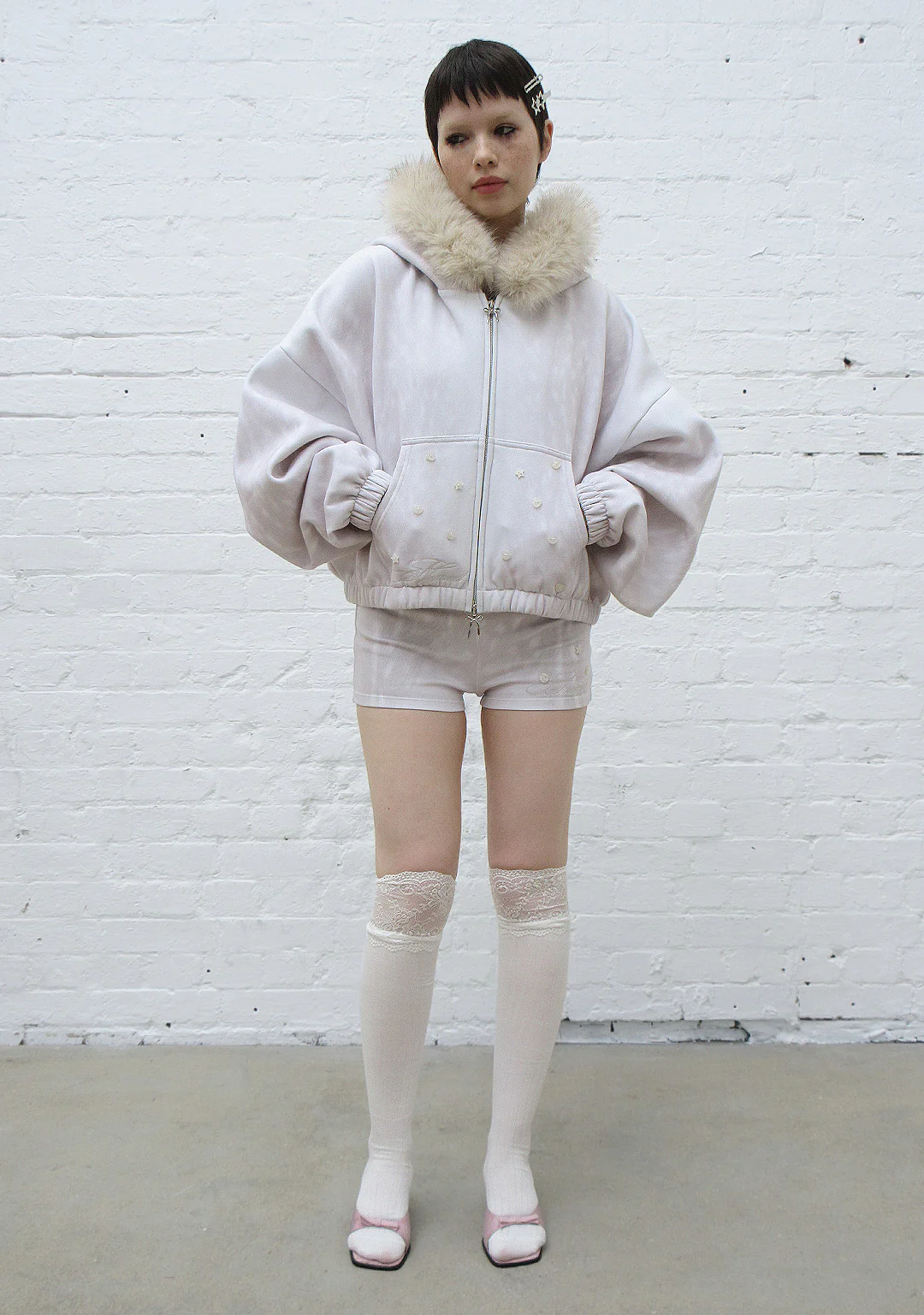 FAWN FAUX FUR CROP ZIP HOODIE OFF WHITE (DETACHABLE FUR) - Image 3